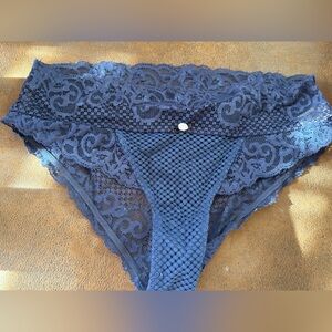 ABS Intimates Elegant Lace Women's Intimate in Navy Blue size medium